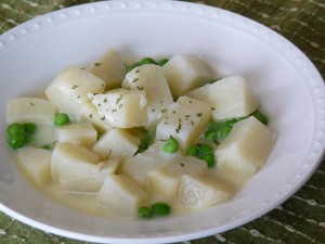 Creamed Peas with Potatoes