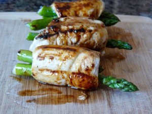 Peachy Chicken Asparagus Roll-ups
