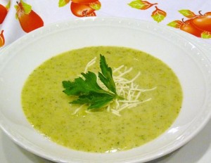 cheesy broccoli and potato soup