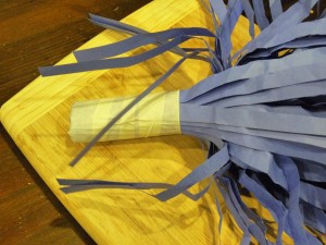 Paper pom poms